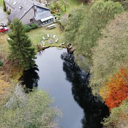 De Liresse Homestay *